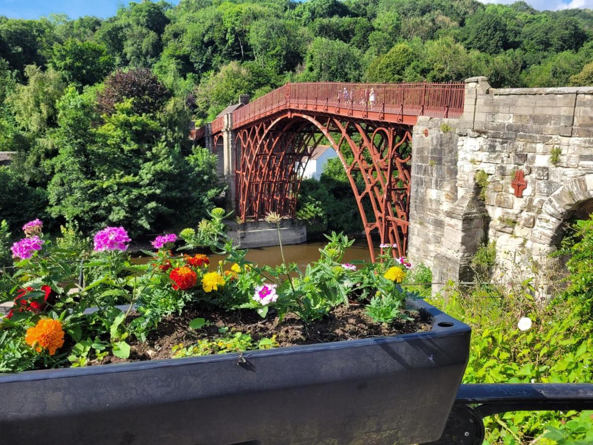 The Old Pumping Station, Broseley, Ironbridge Gorge Villa Exterior photo